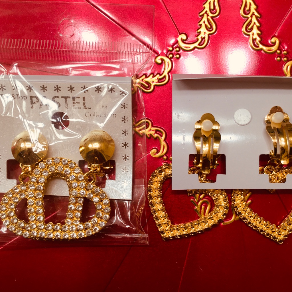 Gold Rhinestones Heart Earrings Clip Back